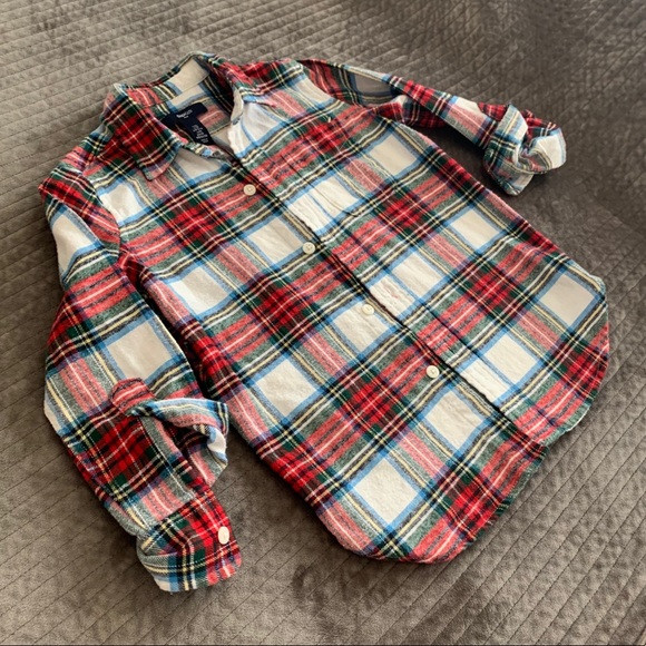 Boy’s Gap Long sleeve Plaid Button down shirt - Picture 2 of 4